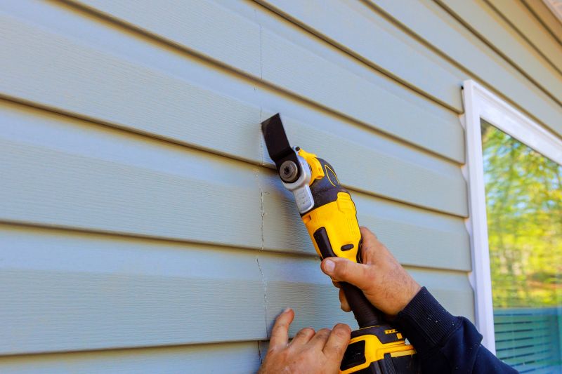 Vinyl Siding Repair - Image 9